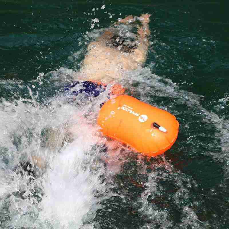Надувной спасательный буй для  – обзор и цена Swim Buoy Open Water
